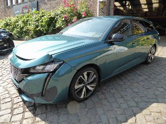 Auto incidentate Peugeot 308 SW Allure 2023/4