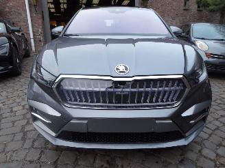 Skoda Enyaq Coupé 85 L&K picture 3