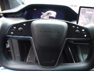 Tesla Model X Plaid 932 KW picture 11