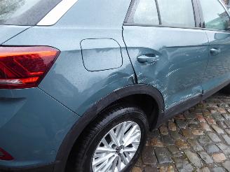 Volkswagen T-Roc Life picture 9