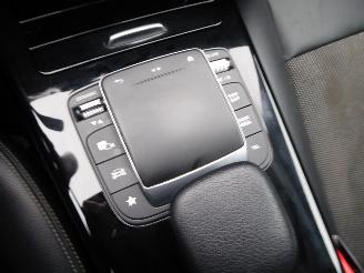 Mercedes Cla-klasse Shooting Brake CLA 180 d picture 19