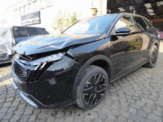 Damaged car Peugeot 3008 GT 2025/10