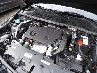 Peugeot 308 SW GT picture 30