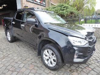 Isuzu D-Max Double Cab LSX picture 5