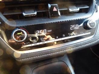 Toyota Corolla Hybrid picture 20