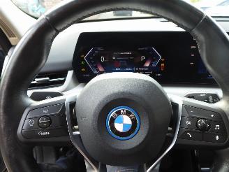 BMW iX1 30 xDrive picture 14