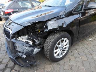 BMW 2-serie 216 d Gran Tourer Advantage picture 2