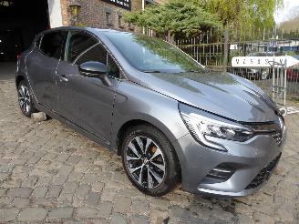 Renault Clio Techno picture 4