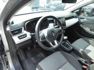 Renault Clio V Evolution picture 9