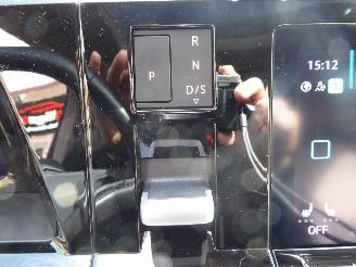 Volkswagen Multivan T7 Multivan Style eHybrid lang picture 30