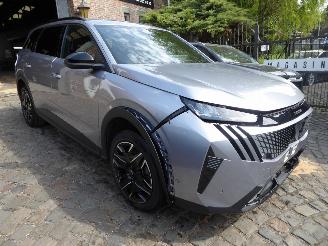 Peugeot 5008 Allure picture 3