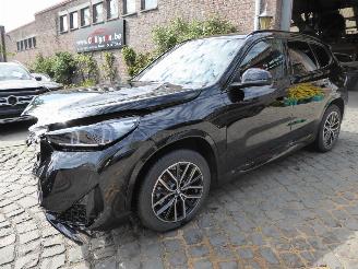 Coche accidentado BMW iX1 20 eDrive M Sport 2025/12