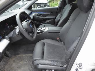 BMW i5 40 eDrive picture 11