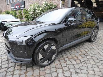  Volvo EX30 Plus 2WD Pure Electric 2024/7