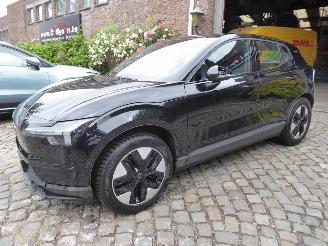 Schadeauto Volvo EX30 Core 2WD Pure Electric 2024/6