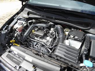 Volkswagen Polo Life picture 24