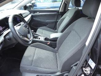 Volkswagen Golf VIII Lim. Business picture 8