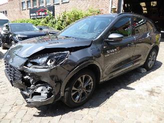 skadebil auto Ford Kuga Plug-In Hybrid ST-Line 2023/7