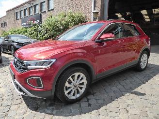 Avarii autoturisme Volkswagen T-Roc Life 2024/8