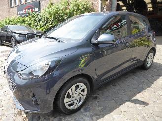 damaged passenger cars Hyundai I-10  2024/2