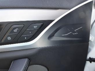 BMW iX3 Impressive picture 13