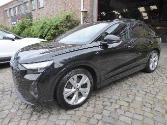 Schadeauto Audi Q4 e-tron S Line 2022/2