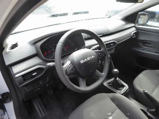 Dacia Sandero III Essential picture 12