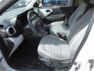 Hyundai I-10  picture 11