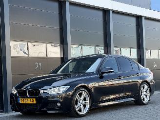 Unfallwagen BMW 3-serie 330d M-Pakket Head-Up Dak Leer 2013/6