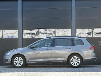 Volkswagen Golf 1.6 TDI Navi PDC Xenon EURO-6 picture 6