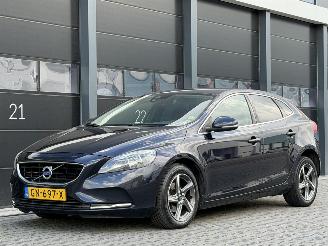 škoda osobní automobily Volvo V-40 2.0 D2 Navi Clima PDC 2015/7