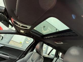 Volvo V-60 2.4 D6 AWD Plug-In Hybrid R-Design picture 6