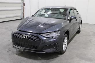 Vrakbiler auto Audi A3  2022/6
