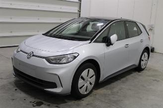 skadebil auto Volkswagen ID.3  2023/11