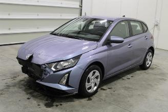 Schadeauto Hyundai I-20 i20 2025/9