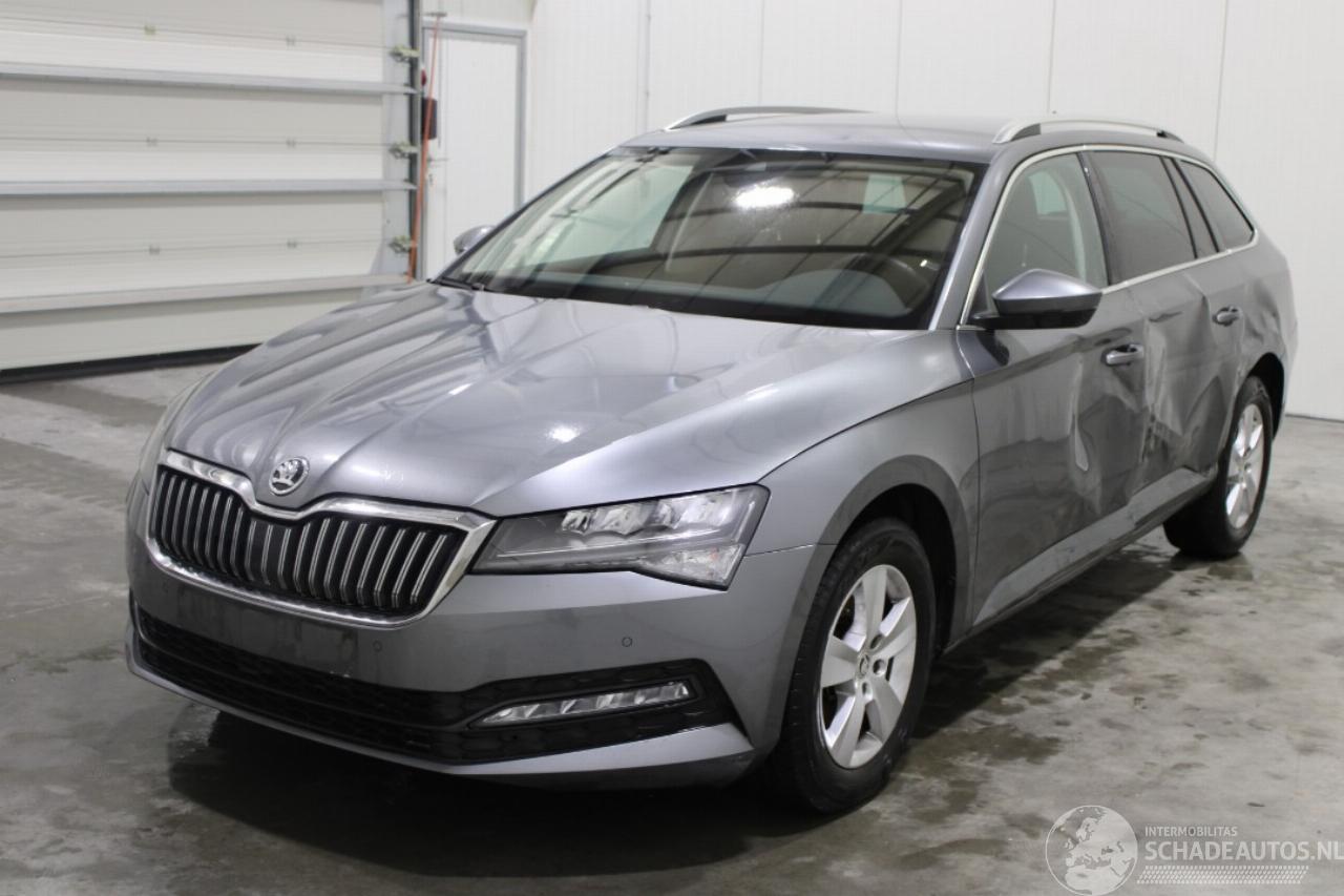 Skoda Superb 