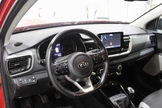 Kia Stonic  picture 7