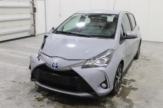 krockskadad bil auto Toyota Yaris  2018/10