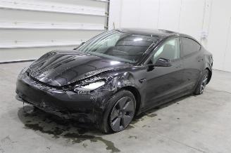 Voiture accidenté Tesla Model 3  2021/6