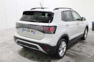 Volkswagen T-Cross  picture 3