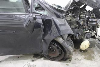 Ford Fiesta  picture 9