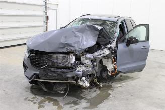 damaged passenger cars Volvo Xc-60 XC 60 2023/6