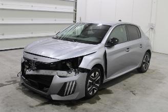 Voiture accidenté Peugeot 208  2024/9