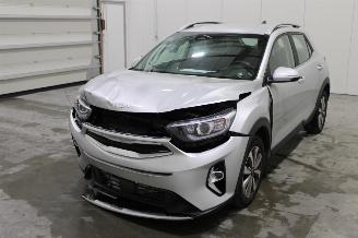 Schadeauto Kia Stonic  2023/9