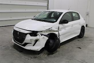 Unfallwagen Peugeot 208  2023/3