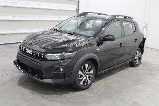 Schadeauto Dacia Sandero  2026/3