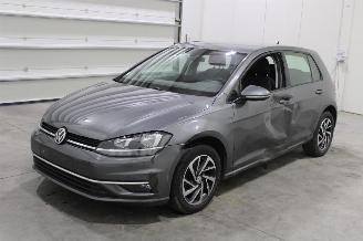 škoda osobní automobily Volkswagen Golf  2019/7