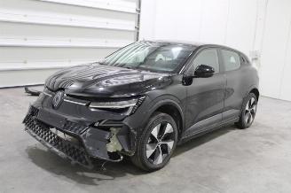 Voiture accidenté Renault Mégane Megane 2023/5