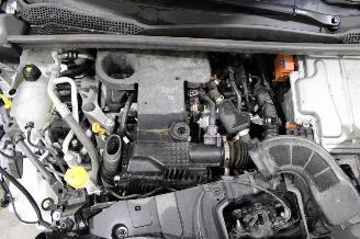 Renault Captur  picture 15