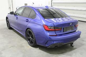 BMW 3-serie 320 picture 4